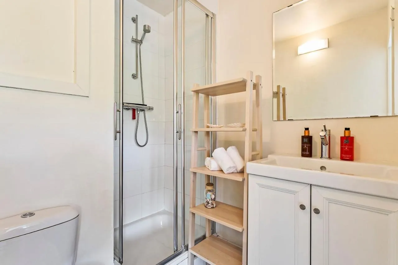 Beautiful Studio With Park And Beach Bredene